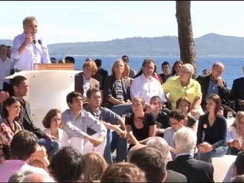 UR 2010 - DISCOURS DE CLOTURE DE FRANCOIS BAYROU