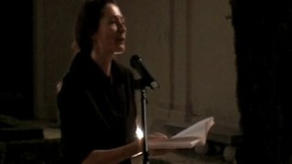 Florence Pazzottu, lecture de poésie au Musée Cantini