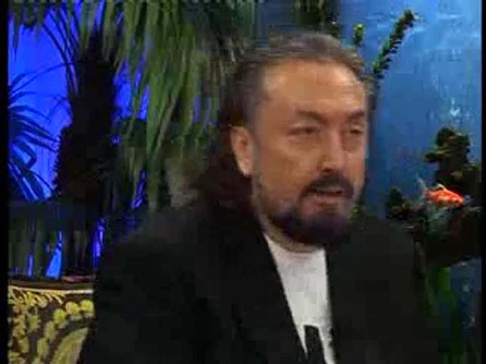 Adnan Oktar GuneydoguOlayTV röportajından sevgi azalmasi