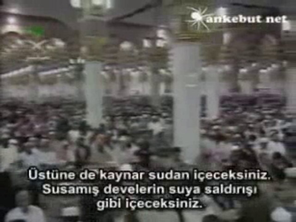 Kabe imamı Abdurrahman el Sudais'den Vakia Suresi
