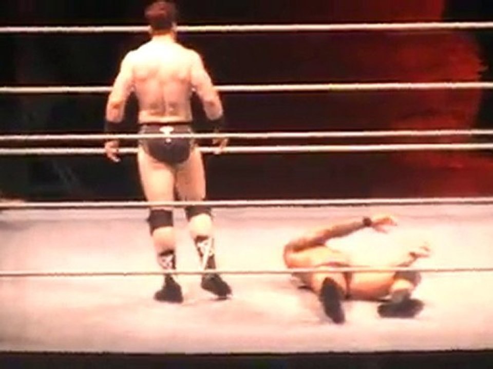 Raw Tour Paris Bercy 25/09 Randy Orton vs Edge vs Sheamus