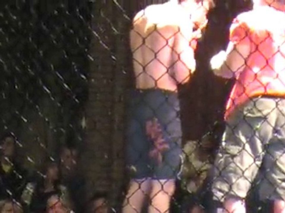 Eric Hendricks MMA fight Dekalb
