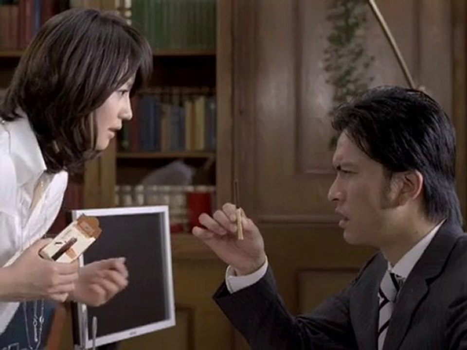 [CM] LOTTE 'Charlotte i' - Maki & Nagase (2010.09.27)(15s)