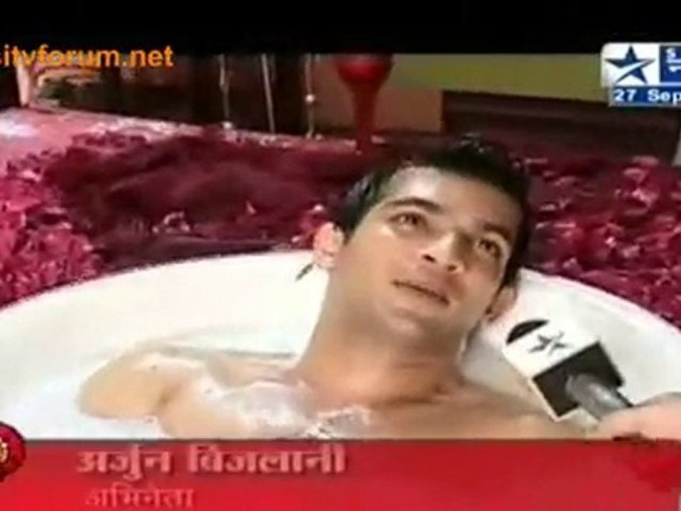 Romance In Bathtub
