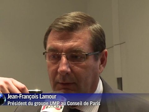 Emplois fictifs: le Conseil de Paris valide l'accord avec Chirac