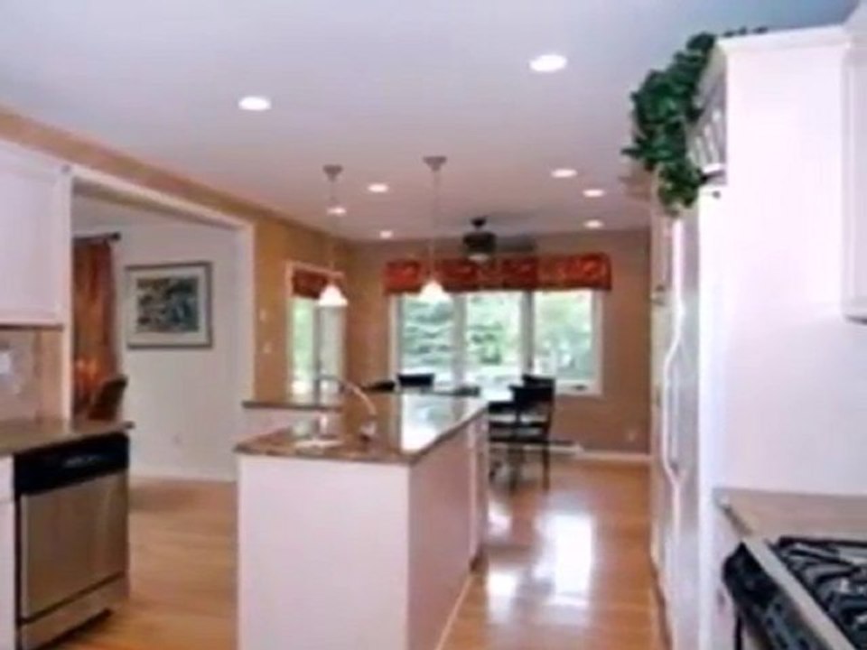 Homes for Sale - 3340 W Mulberry Dr - Mequon, WI 53092 - Col