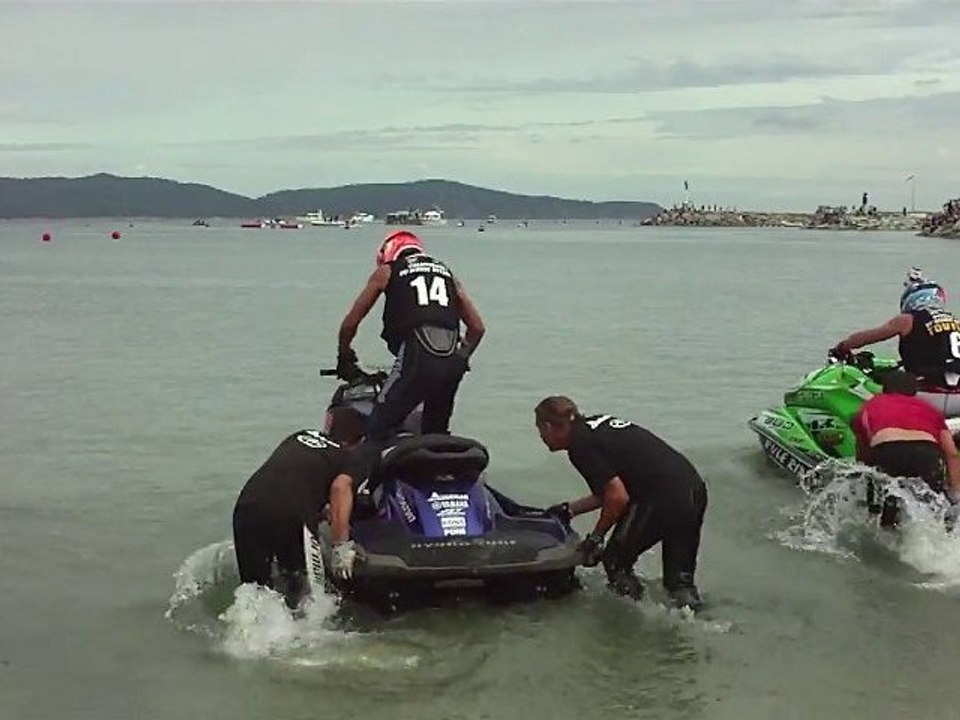Cavalaire 2010 jetski F1 : 2RTeam