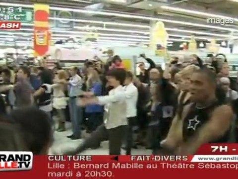 FlashMob au Cora Flers !