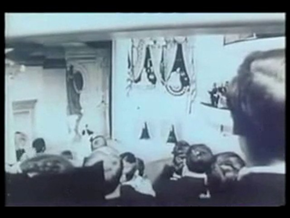 Nostradamus - Compte À Rebours Vers L'apocalypse 2sur5