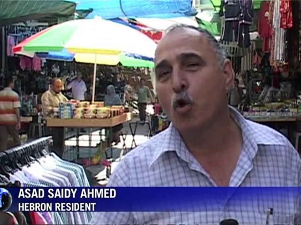 Peace talks in the balance as settlement building begins