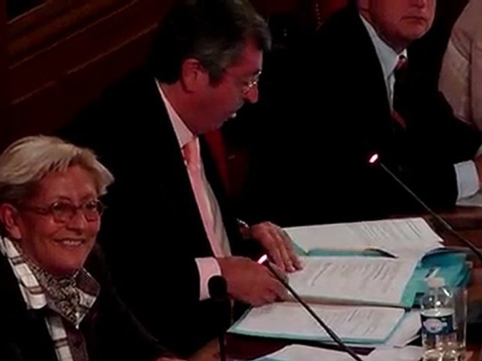 PATRICK BALKANY : UN CONSEIL MUNICIPAL ORDINAIRE!!!