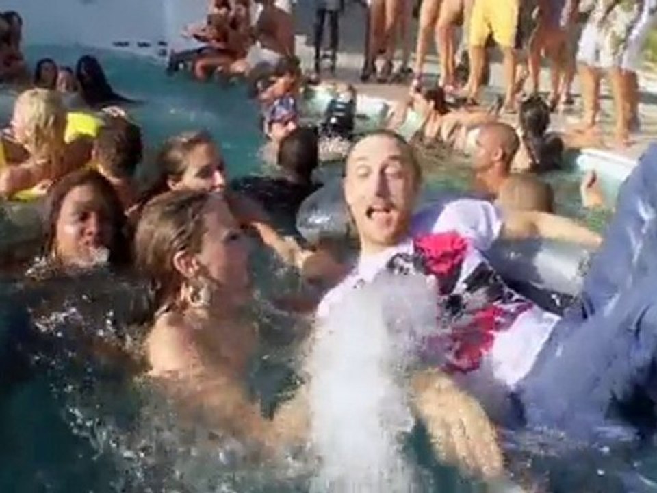 David Guetta featAkon-Sexy Chick upload Dj Serhat Mix Club