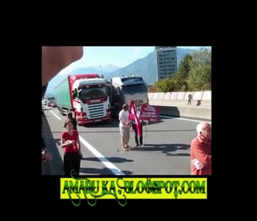 manif 23 septembre Albertville ( collectif amaruka )