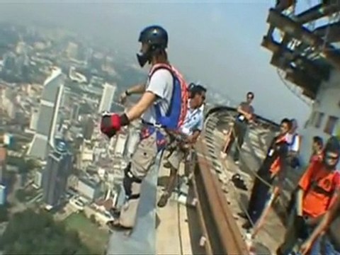 Woman killed as parachute fails to open