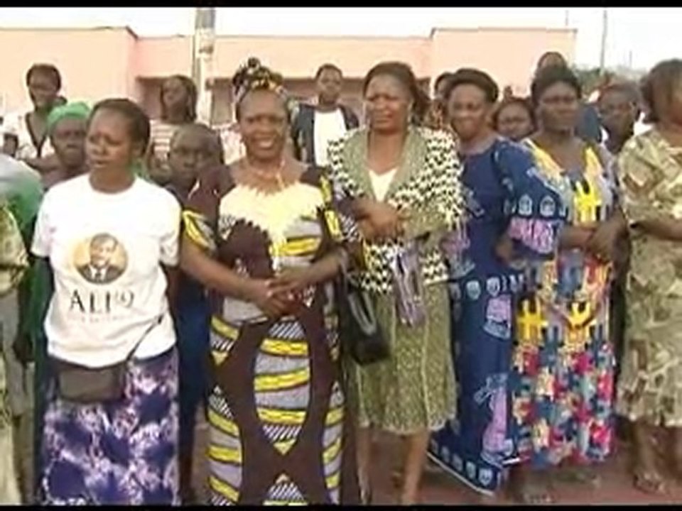 Ali Bongo Ondimba auprès des Gabonais