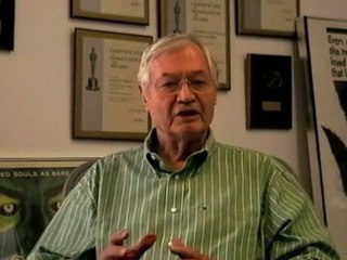 Sharktopus Roger Corman - maker v monster