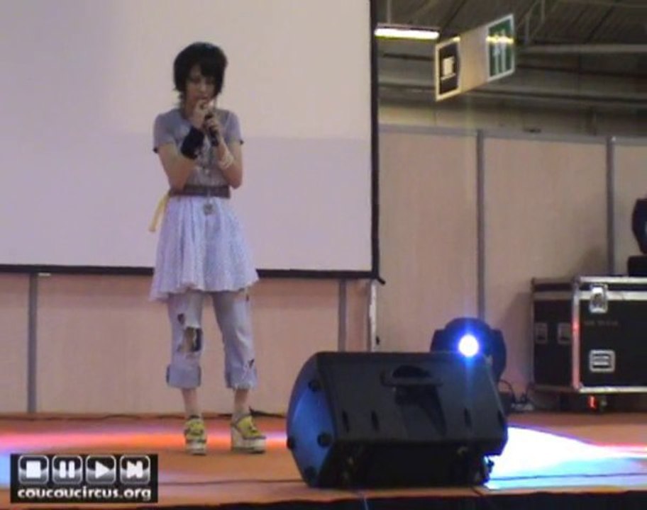 Reportage Paris Manga n°10 2010 Concours de chant (5/6)