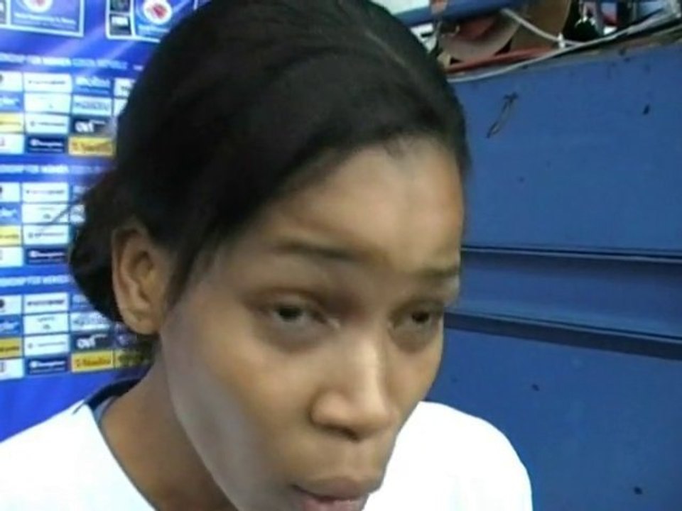 Mondial 2010 - Réactions de Marielle AMANT FRANCE / CANADA