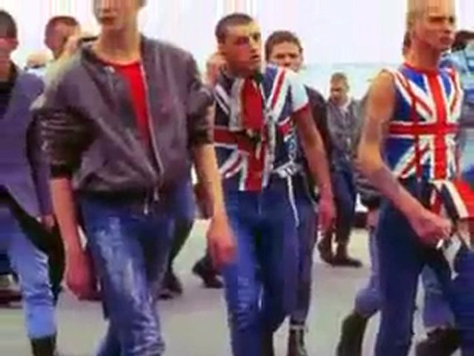 Cockney Rejects- Oi! Oi! Oi!