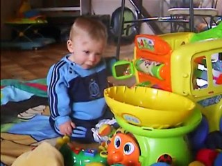 SA402054 kilian 7mois