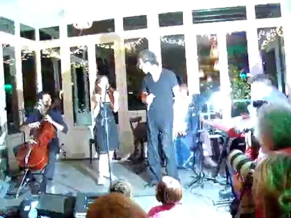 "Ciel de soie" duo Babet et Arthur H. au Pavillon du Lac