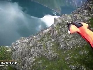 Humains Volants Identifiés - Impressionnant