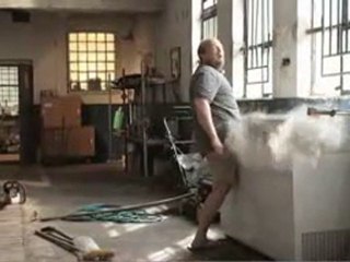 Pub très drôle des pharmacies VIadys et Pharma Référence !