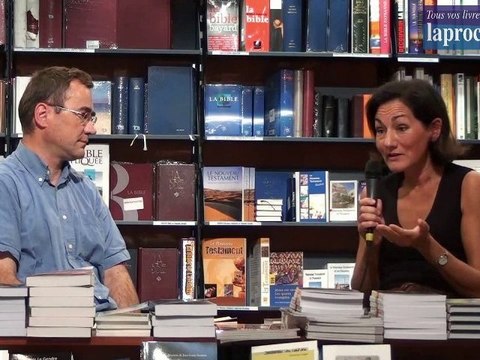 Alice Ferney, Passé sous silence