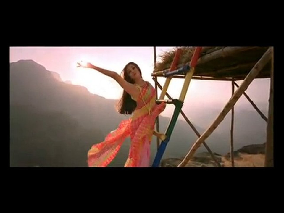 O Bekhabar - Action Replayy - (Aishwarya Rai Bachchan)