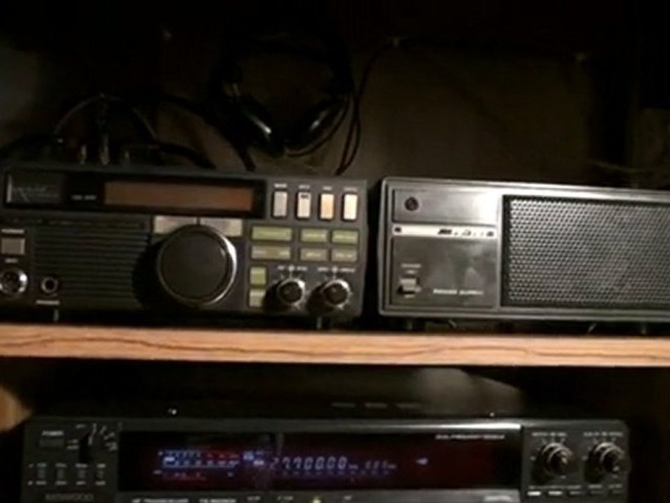 La station radio de Jean-Claude RJ294F