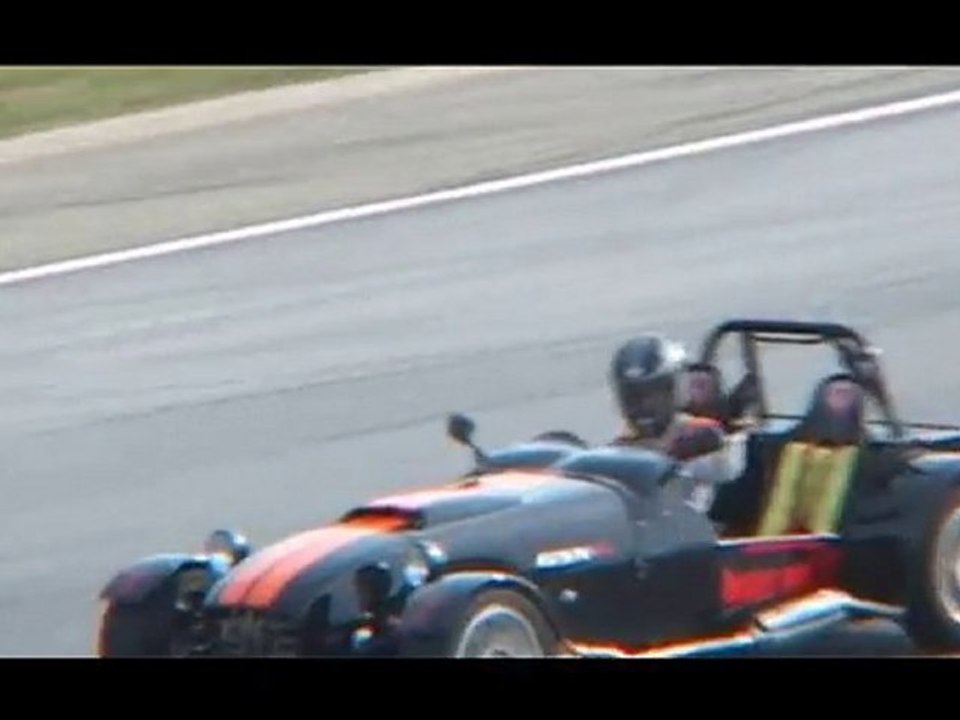 MK Indy GSX R au Ledenon