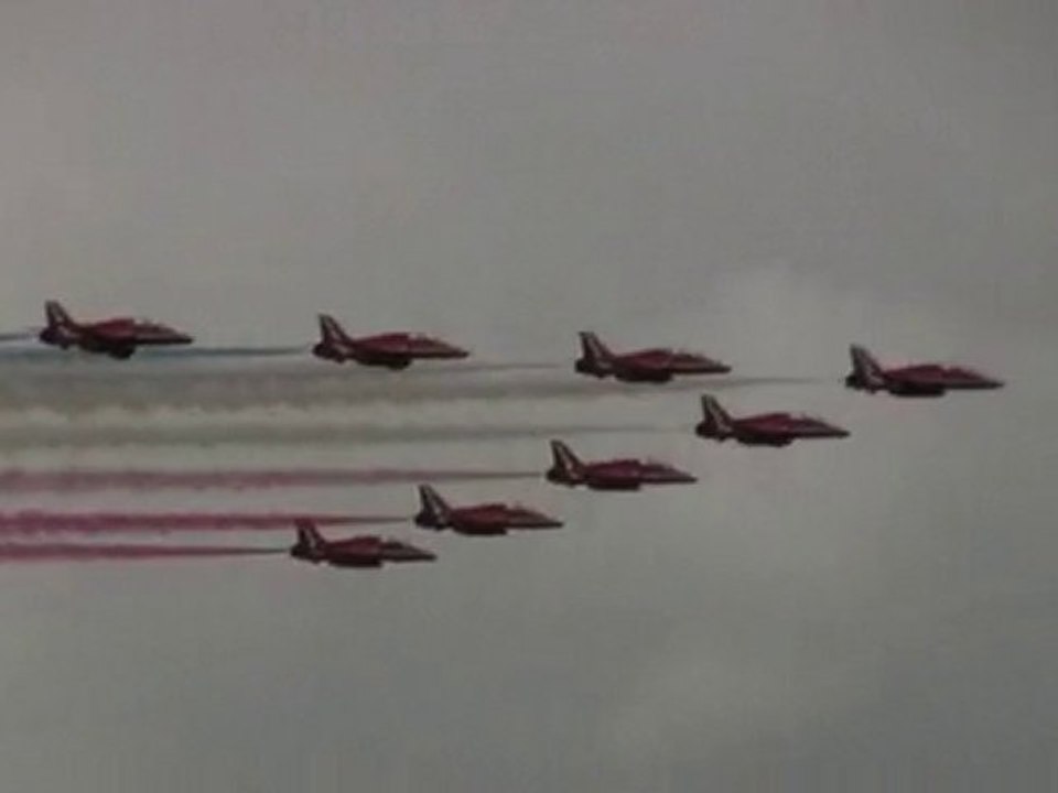 Rennes Airshow 2010 Red Arrows