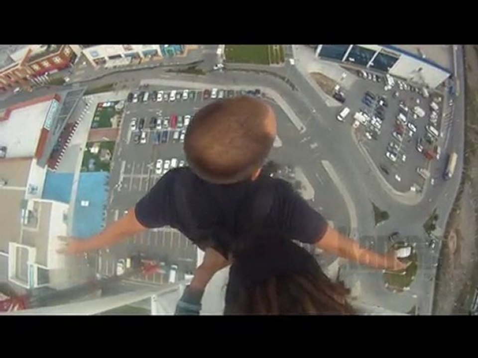 65 metreden hayata atlamak...