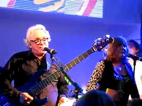The Buggles reprennent Nicki Minaj & will.i.am