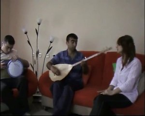 Gözlerinde Esir Kaldım - HeR TeLDeN PaYLaŞıM