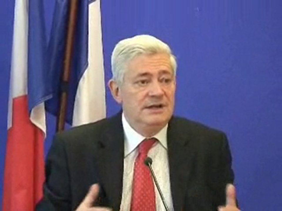 FN - Bruno Gollnisch - Questions d'immigration - 3/3