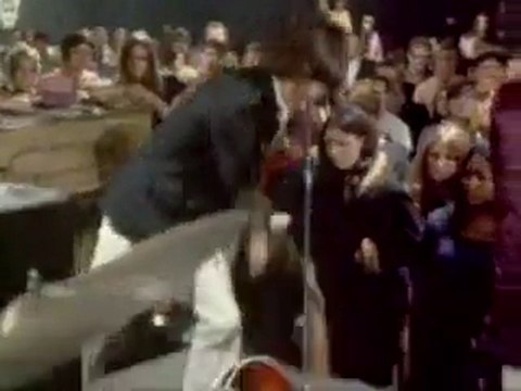 The Yardbirds - Stroll On (Jeff Beck Jimmy Page 1966)