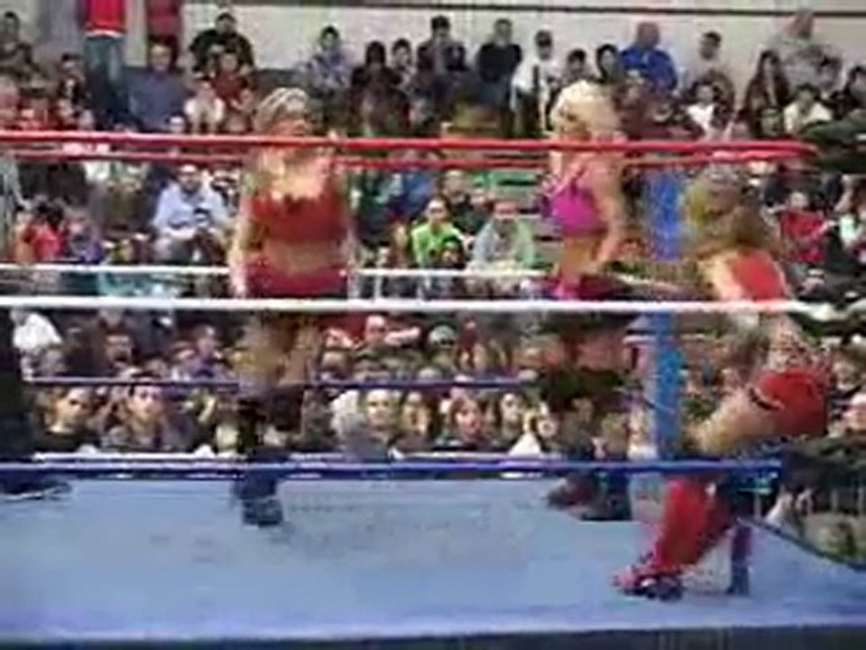 The Beautiful People vs. Alexxis & Amber