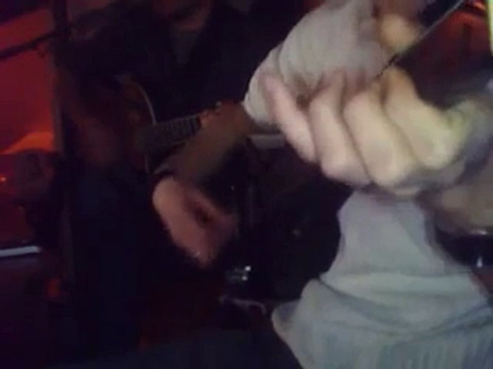 Sari Saclim Mavi Gozlüm