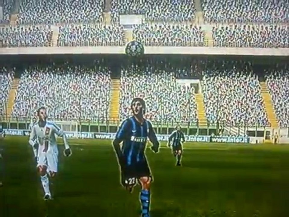 Diego Milito superbe but PES 2011