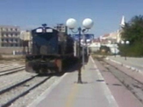 train sncft a la gare de sousse
