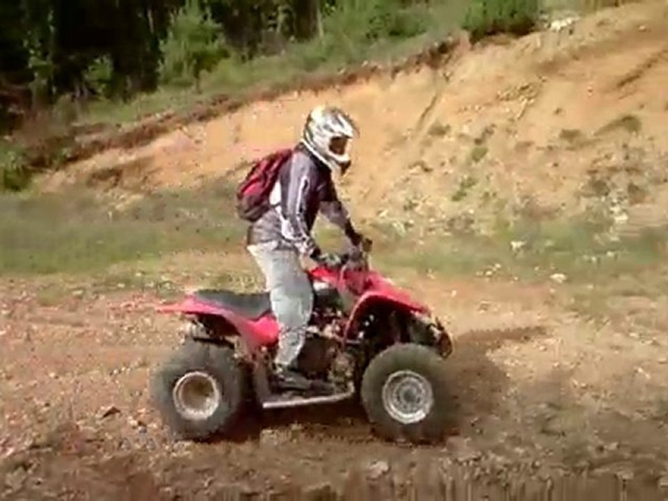 250 kxr petit terrain avec mika
