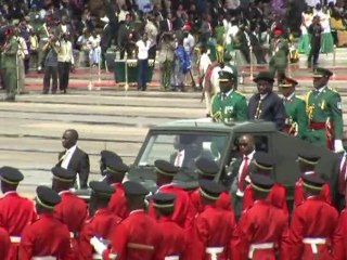 Nigeria reels from double car bombings