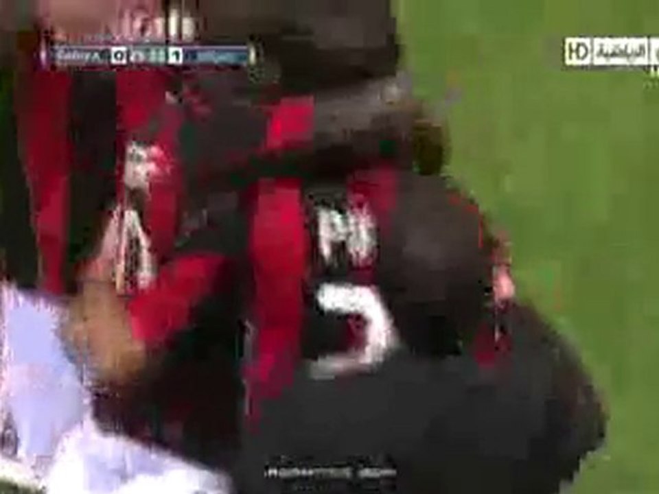 Pirlo 35 metres (Parma0-1Milan)
