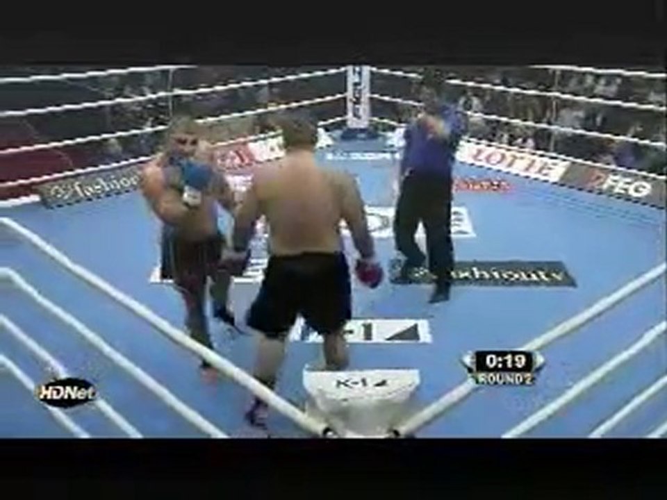 K-1 World GP 2010 Final 16  Mighty Mo vs Raul Catinas