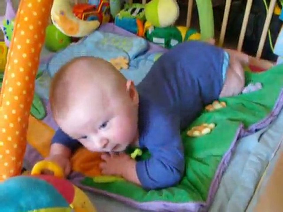 corentin sur le ventre 2