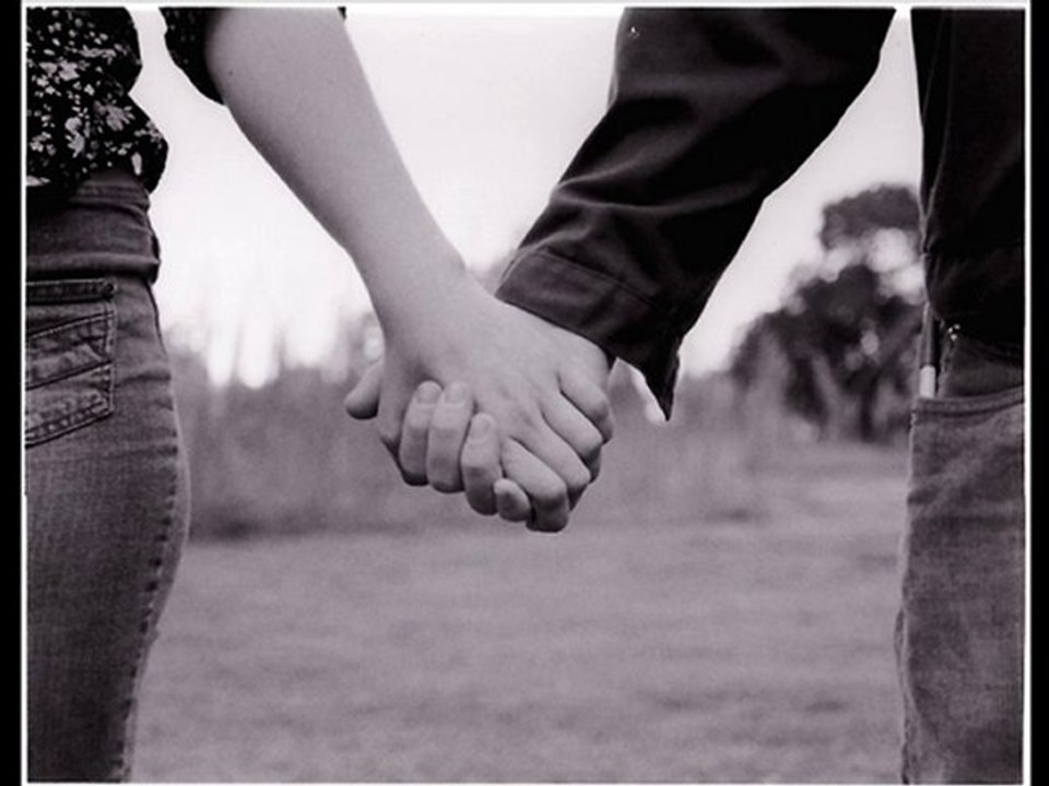 aynur doğan yoluna yoldaş olam