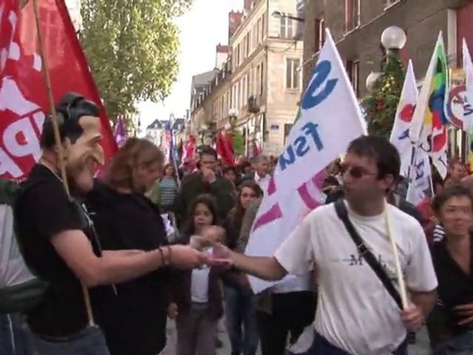 Manifestation du 2/10 à Bourges (18)