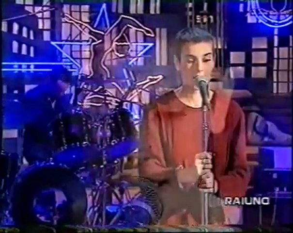 Sinead O'Connor-(LIVE)