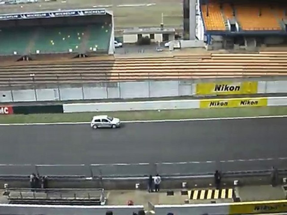 JPRS Le Mans 2010 - Passage Clio 2 RS Full Barouf